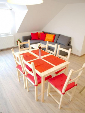 Отель Apartmány Lhota  Бехыне